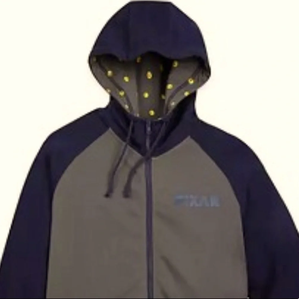 DISNEY PIXAR HOODIE BLUE & GREY WORLD OF PIXAR XXL. NEVER WORN NWOT - Picture 4 of 14